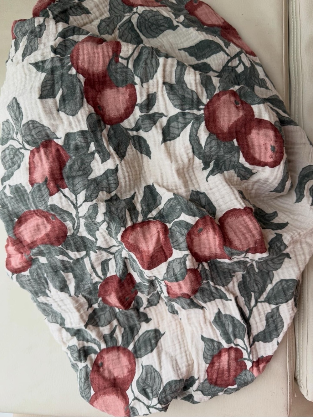 Garbo & Friends- Red Apple Print crib sheet
